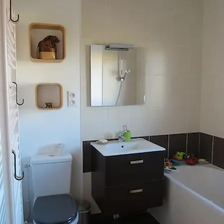 빌라 Maison Confortable Proche Parade Et Centre